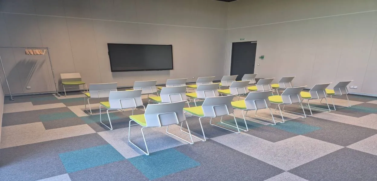 bcec25e4-2400.webp